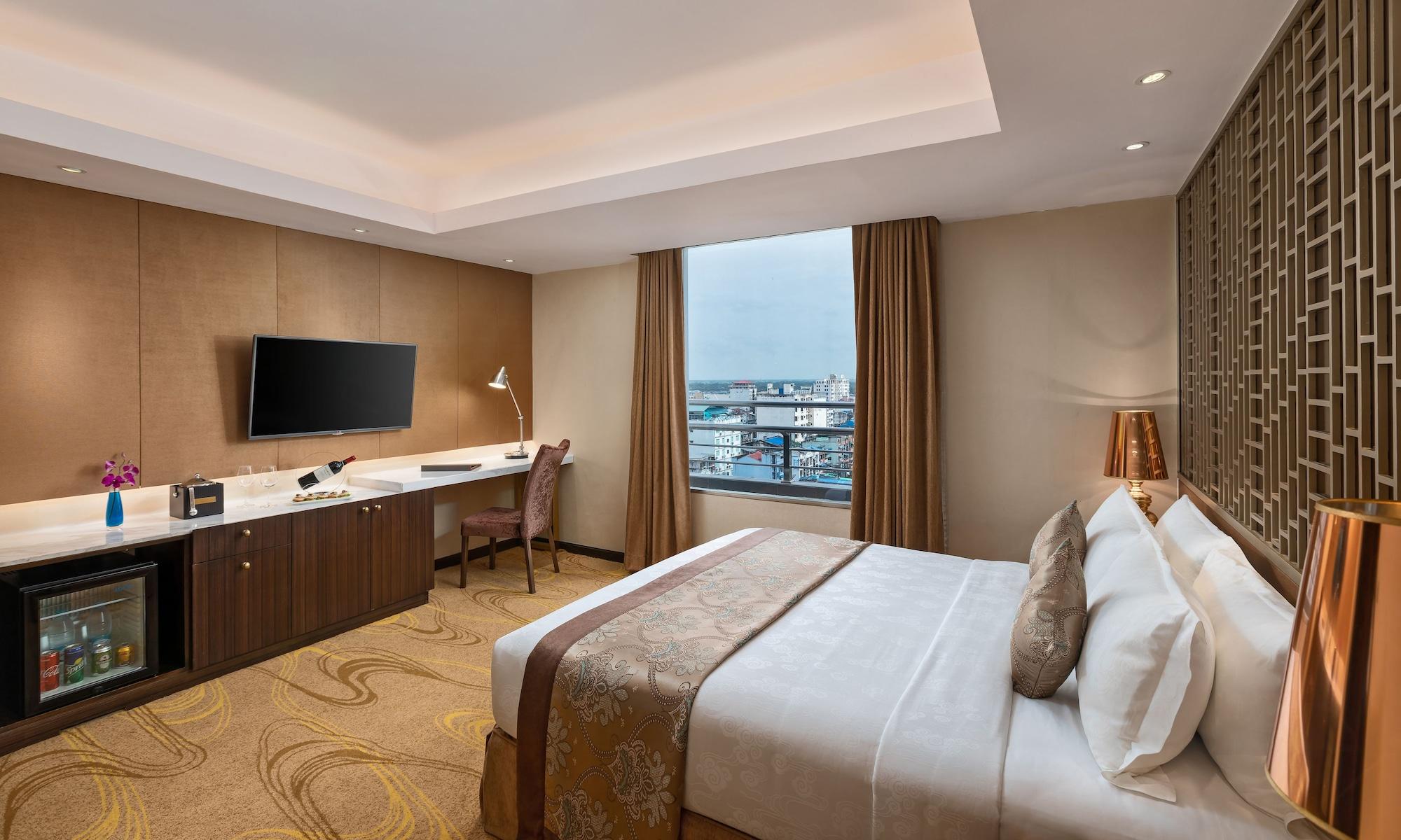 Hotel Western Chinatown 4*