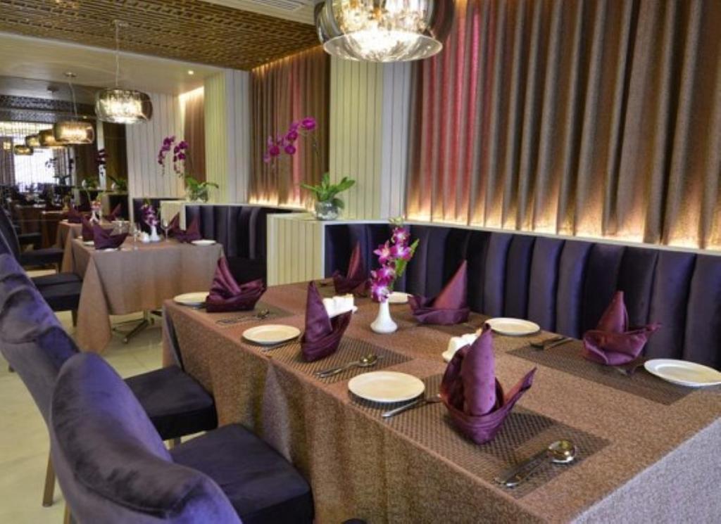 Hotel Western Chinatown 4*
