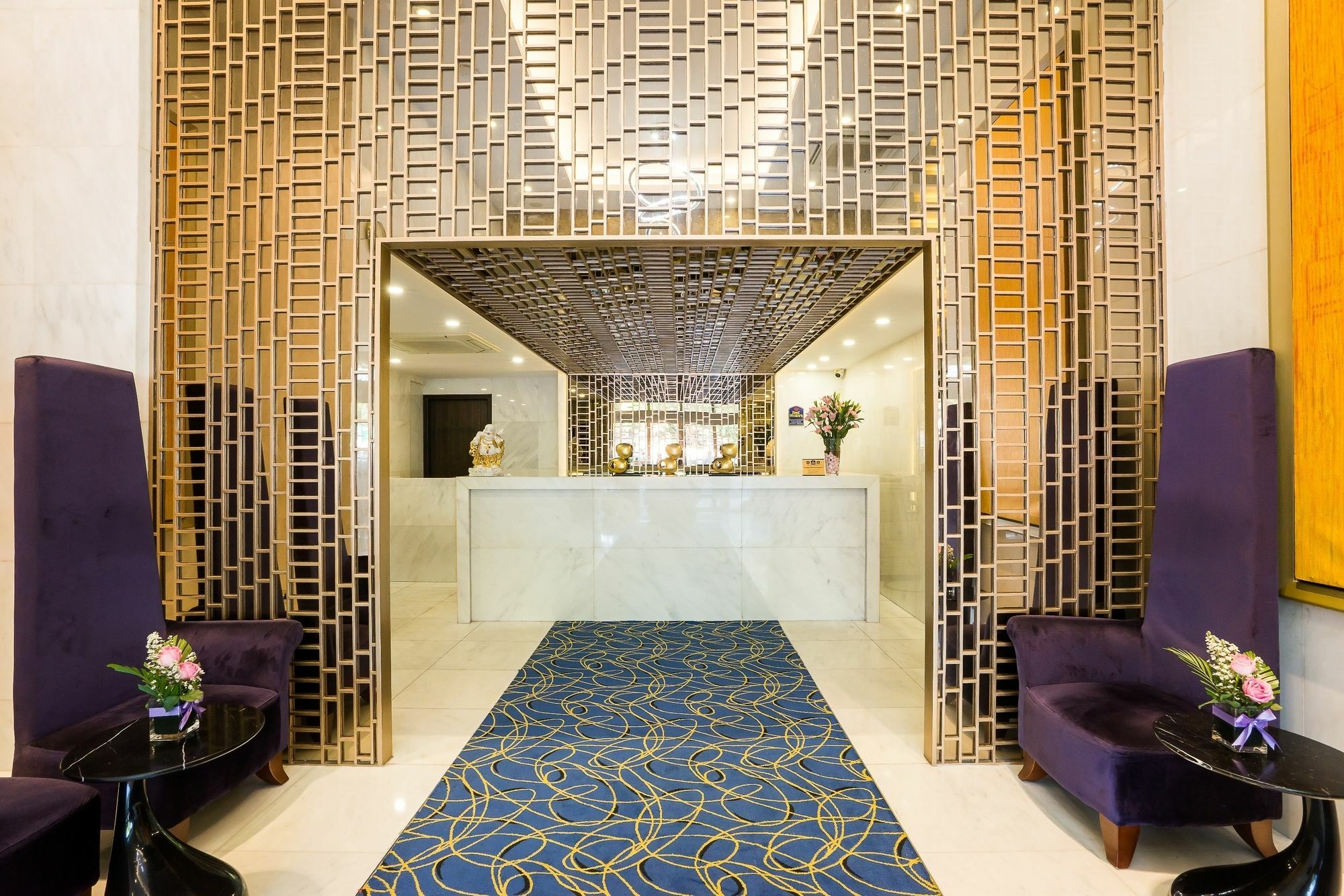 Hotel Western Chinatown 4*